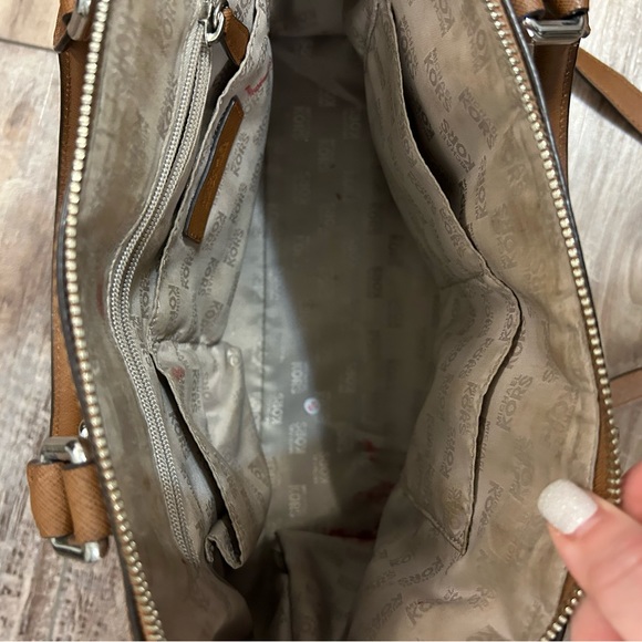 Michael Kors Hand bag - Picture 4 of 5